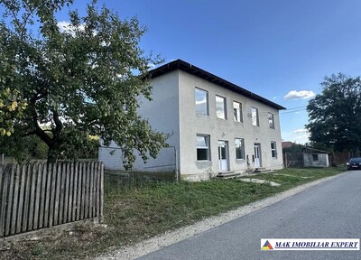 Cladire 420 mp teren 600 mp in Mihaesti Arges - Imagine principală