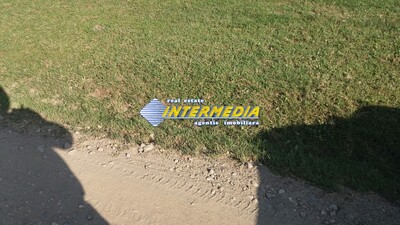 Teren Intravilan de vanzare 533mp, in Oarda, utilitati! - Imagine principală