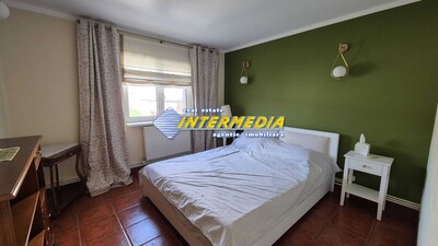 Vanzare | Apartament | 3 camere | decomandat | Tolstoi | Etaj 3/4 | - Imagine principală