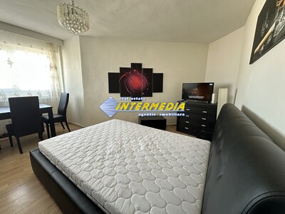 Chirie | Garsoniera | 28 mp. | Spatioasa | Vedere Panoramica |CETATE - Imagine principală