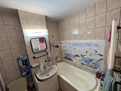 Apartament 4 camere zona Parcul Mihai Eminescu , etaj 2 - Imagine principală