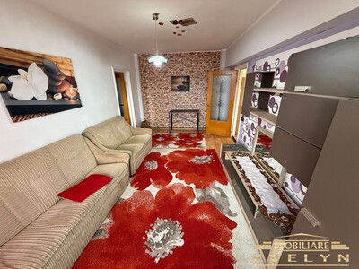 De vânzare – Apartament 2 camere, 55 mp, Piata Mare, etaj 3, bloc - Imagine principală