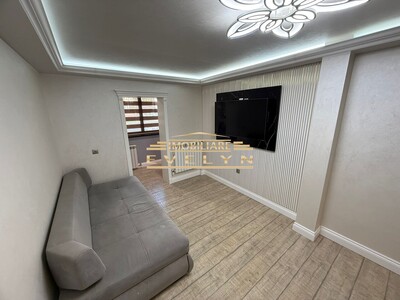 Apartament 3 camere modern zona Piata Mare, parter, 70 mp, renovat - Imagine principală