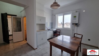 Apartament zona centrala - Imagine principală