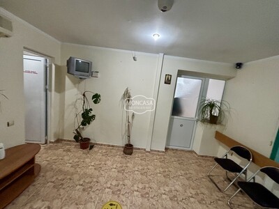 Apartament 3 camere + Spațiu Comercial/Birou, Marchian - Imagine principală