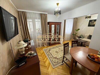 Apartament 3 camere transformat în 2, decomandat, etaj 2 - Imagine principală