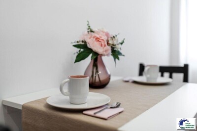 Apartament cu patru  camere mobilat si utilat -Busteni - Imagine principală