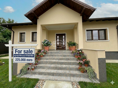 Casa noua, 4 camere+2 bai, direct de la dezvoltator - Imagine principală