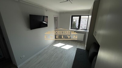 Garsonieră de închiriat – zona Școala Nr. 12 - Imagine principală