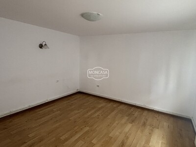 Spatiu comercial zona Calea Nationala -Stadion, parter - Imagine principală