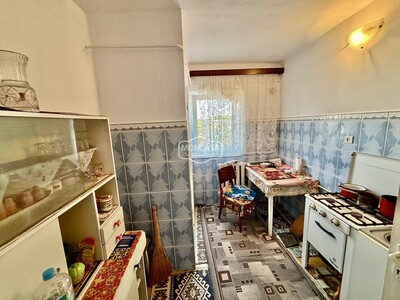 Apartament 2 camere decomandat etaj 4, zona Tratoria - Imagine principală
