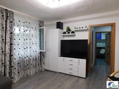 Comarnic-Apartament cu doua camere mobilat si utilat - Imagine principală