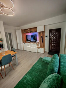 Apartament 3 camere in bloc tip vila , zona Bazar - Imagine principală