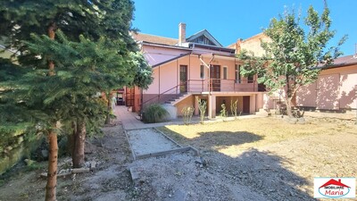 Casa in zona centrala parter si subsol cu acces auto - Imagine principală