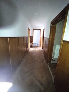 Casa de vanzare zoan Puskin, teren 1100 mp - Imagine principală